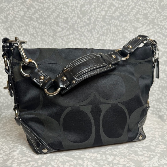 Coach Carly Purse Handbag Signature Logo 13009 Shoulder & Dustbag - Picture 1 of 10